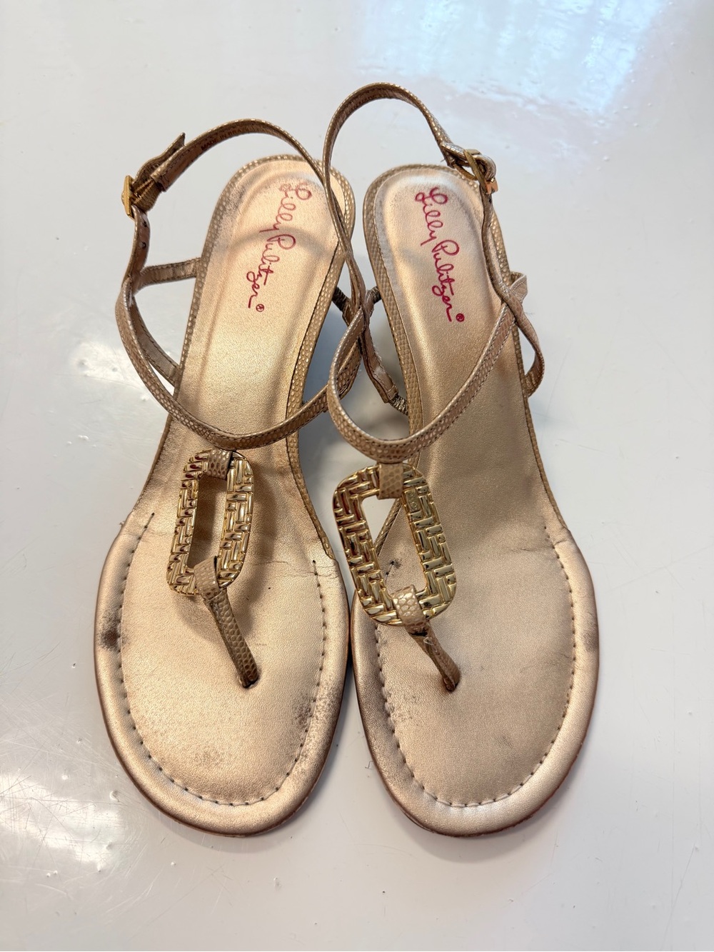 Lilly Pulitzer Gold Thong Sandals Women's Size 9.5